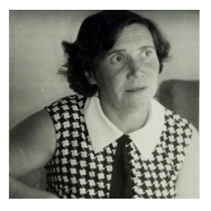 Острецова Лидия Ивановна